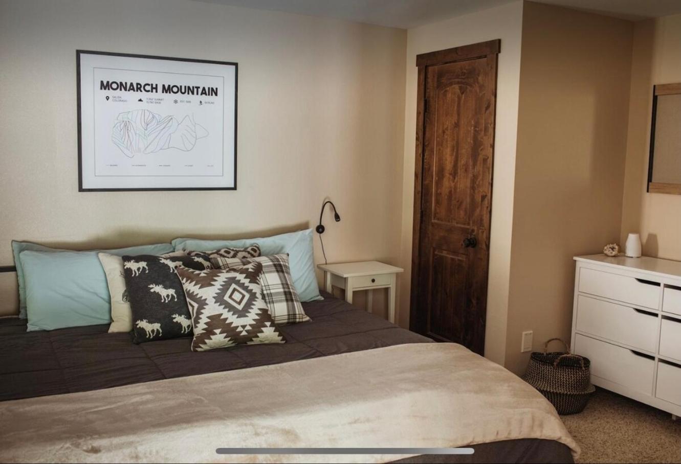 סאלידה Poncha Creek Mountain Lodge, Near Monarch Mtn מראה חיצוני תמונה